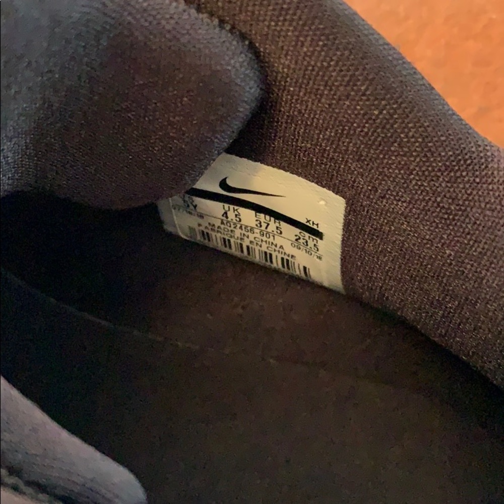 Nike Kyrie 5 - Picture 6 of 8